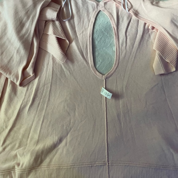 Lululemon Key to Warmth Wrap - Picture 5 of 5